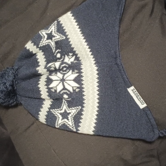 Official NFL Dallas Cowboys beanie with ear flaps. Navy blue. OSFM. Like new - Picture 3 of 4